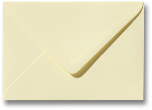 Envelop Roma 15,6 x 22 cm zachtgeel